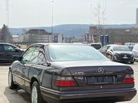 Gebraucht Mercedes E320 220 PS (161 kW) 1994 Violet Coupé