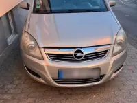 Gebraucht Opel Zafira 140 PS (102 kW) 2009 Gold Van / Kleinbus
