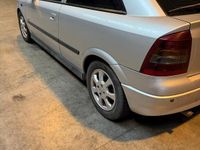 Gebraucht Opel Astra 2004 Silber Coupé
