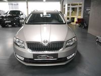 gebraucht Skoda Octavia Combi Ambition DSG*AHK*PDC*Tempo*