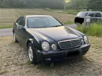 Gebraucht Mercedes CLK230 197 PS (144 kW) 2001 Coupé