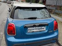 Używany Mini Cooper Essential 136 KM (100 kW) 2022 Niebieski Hatchback