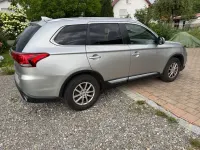 Gebraucht Mitsubishi Outlander 150 PS (110 kW) 2019 Silber SUV