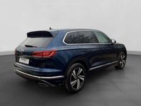 Gebraucht VW Touareg Elegance 286 PS (210 kW) 2022 Blau SUV