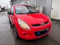 Gebraucht Hyundai i20 Classic 77 PS (56 kW) 2011 Rot Kleinwagen