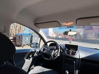 Usado Peugeot 207 73 CV (53 kW) 2009 Plateado Berlina