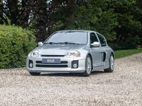 Gebraucht Renault Clio II 226 PS (166 kW) 2001 Silber