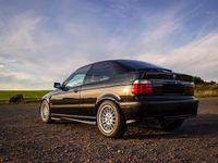Gebraucht BMW 323 Compact 170 PS (125 kW) 1997 Schwarz Kleinwagen