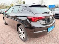 Gebraucht Opel Astra Dynamic 125 PS (91 kW) 2018 Schwarz Limousine