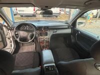 Second-hand Mercedes 200 2004 Gri Berlinǎ