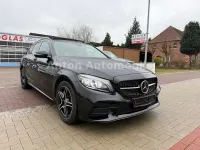 Gebraucht Mercedes C300e AMG 194 PS (142 kW) 2019 Schwarz Kombi