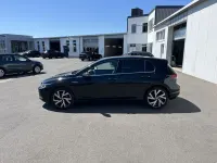 Gebraucht VW Golf VIII Style 131 PS (96 kW) 2024 Grenadillschwarz Limousine