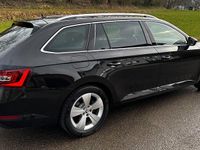 Gebraucht Skoda Superb 190 PS (139 kW) 2019 Schwarz Kombi