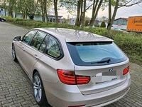 Usata BMW 330 258 CV (189 kW) 2013 Beige Station wagon