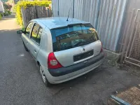 Gebraucht Renault Clio 75 PS (55 kW) 2005 Grau Kleinwagen