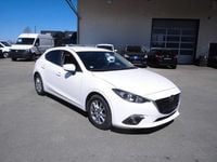 Gebraucht Mazda 3 Center-Line 150 PS (110 kW) 2015 Weiß Limousine
