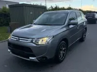 Gebraucht Mitsubishi Outlander Invite 150 PS (110 kW) 2014 Grau SUV