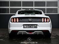 Gebraucht Ford Mustang Basis 315 PS (231 kW) 2017 Weiß