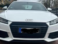 Gebraucht Audi TT Sport 179 PS (131 kW) 2016 Weiß Coupé