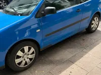 Gebraucht VW Polo 60 PS (44 kW) 2003 Blau Kleinwagen