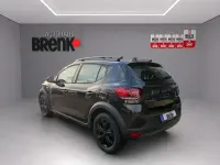 Neu Dacia Sandero Extreme 91 PS (66 kW) 2025 Schwarz Limousine