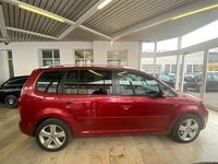 Gebraucht VW Touran Life 140 PS (102 kW) 2013 Rot Van / Kleinbus
