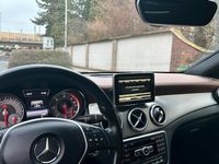 Gebraucht Mercedes CLA220 170 PS (125 kW) 2014 Schwarz Limousine