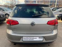 Gebraucht VW Golf VII LOUNGE 110 PS (80 kW) 2015 Silber Limousine