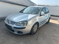 Gebraucht VW Golf V 105 PS (77 kW) 2003 Silber Kleinwagen