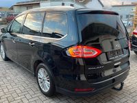 gebraucht Ford Galaxy Titanium NAVI/AHK/SHZ/KAMERA/LED/7SITZER