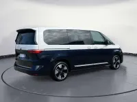 Neu VW Multivan Life 150 PS (110 kW) 2026 Candyweiß/ starlight blue met Van / Kleinbus