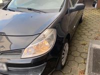 Gebraucht Renault Clio II 87 PS (63 kW) 2007 Schwarz Kleinwagen