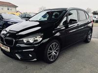 Gebraucht BMW 218 Basis 150 PS (110 kW) 2014 Schwarz Van / Kleinbus