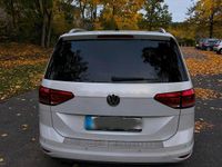 Gebraucht VW Touran 150 PS (110 kW) 2016 Weiß Van / Kleinbus