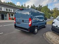 Gebraucht Peugeot Boxer 120 PS (88 kW) 2021 Grau Van