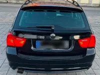 Gebraucht BMW 318 143 PS (105 kW) 2009 Schwarz Kombi