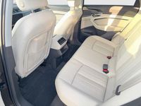 Gebraucht Audi e-tron Basis 300 kW (408 PS) 2022 Schwarz SUV