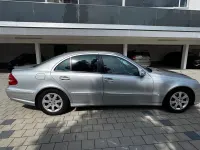 Gebraucht Mercedes E320 224 PS (164 kW) 2003 Silber Limousine