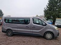 Gebraucht Renault Trafic Life 145 PS (106 kW) 2020 Grau Van / Kleinbus
