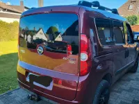 Second-hand Opel Combo 135 CP (99 kW) 2015 Andere farben Monovolum