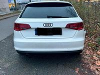 Gebraucht Audi A3 105 PS (77 kW) 2013 Weiß Kleinwagen