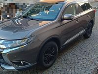 Gebraucht Mitsubishi Outlander Edition 150 PS (110 kW) 2018 Braun SUV