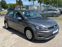 Gebraucht VW Golf VII Trendline 86 PS (63 kW) 2018 Grau Kleinwagen
