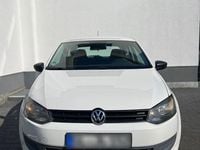 Second-hand VW Polo 60 CP (44 kW) 2010 Alb Hatchback