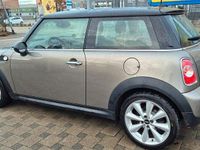 Gebraucht Mini Cooper Pepper 122 PS (89 kW) 2011 Silber Kleinwagen