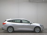 Gebraucht Ford Focus Titanium 125 PS (91 kW) 2021 Silber Limousine