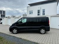 Gebraucht Opel Vivaro 145 PS (106 kW) 2008 Schwarz Van / Kleinbus