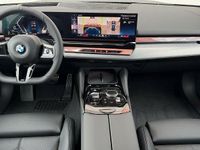 Neu BMW 520 Performance 197 PS (144 kW) 2026 Schwarz Limousine