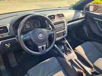 Gebraucht VW Eos R 122 PS (89 kW) 2011 Braun Cabrio
