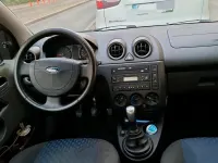 Gebraucht Ford Fiesta 75 PS (55 kW) 2003 Silber Kleinwagen